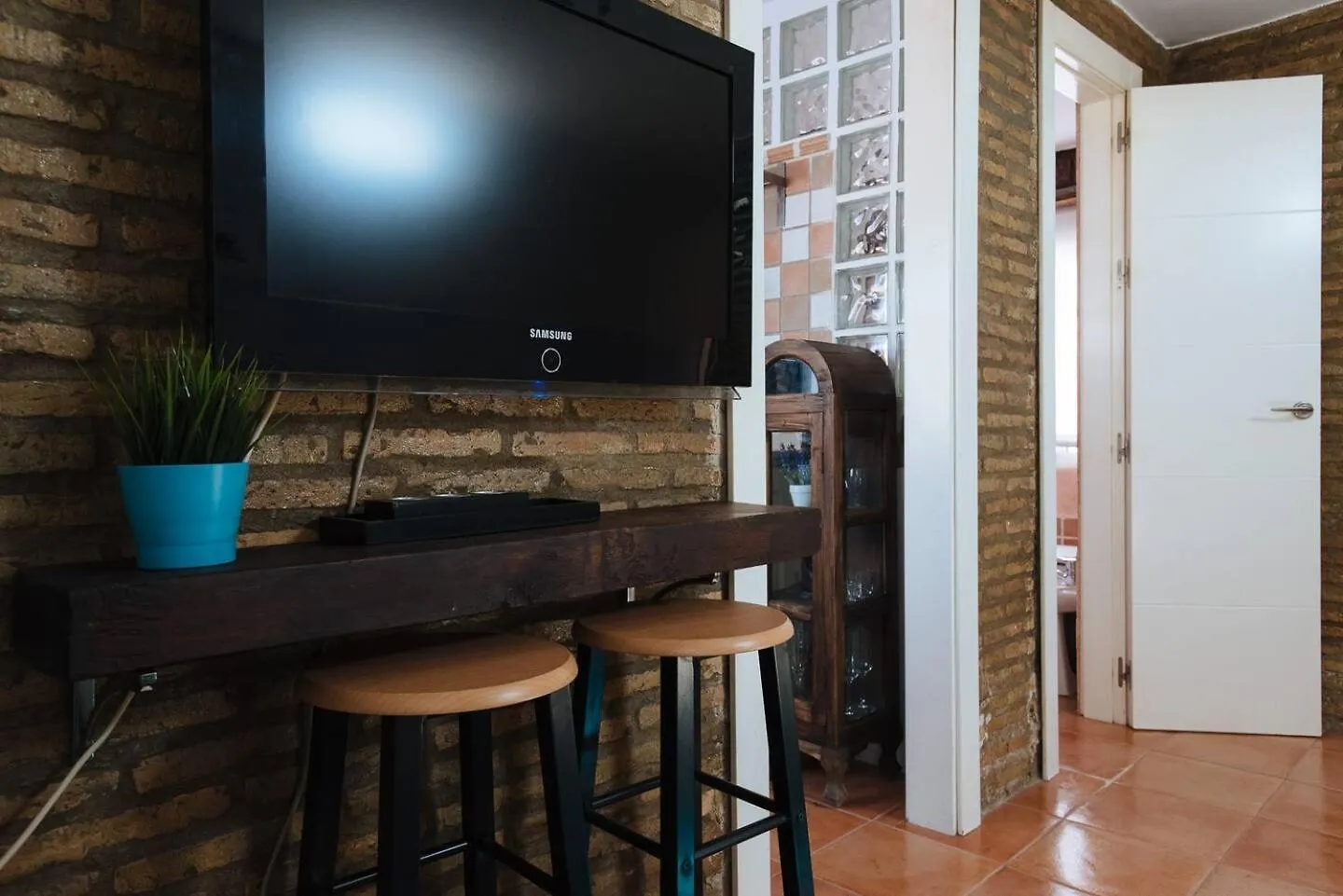 Monkeys Apartments Darsena Penthouse Seville Spain