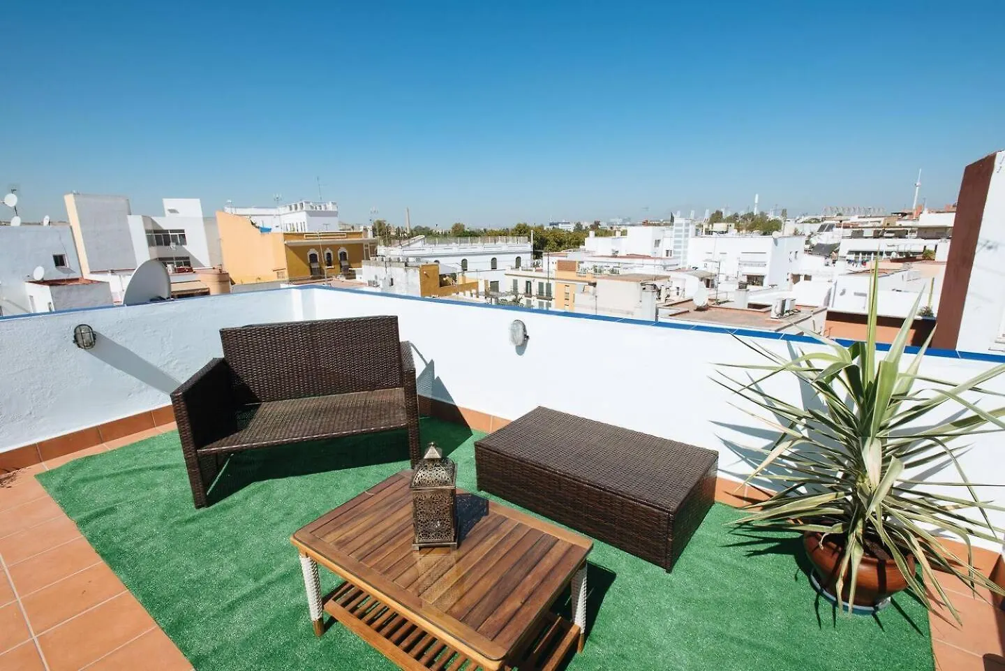 Monkeys Apartments Darsena Penthouse Seville